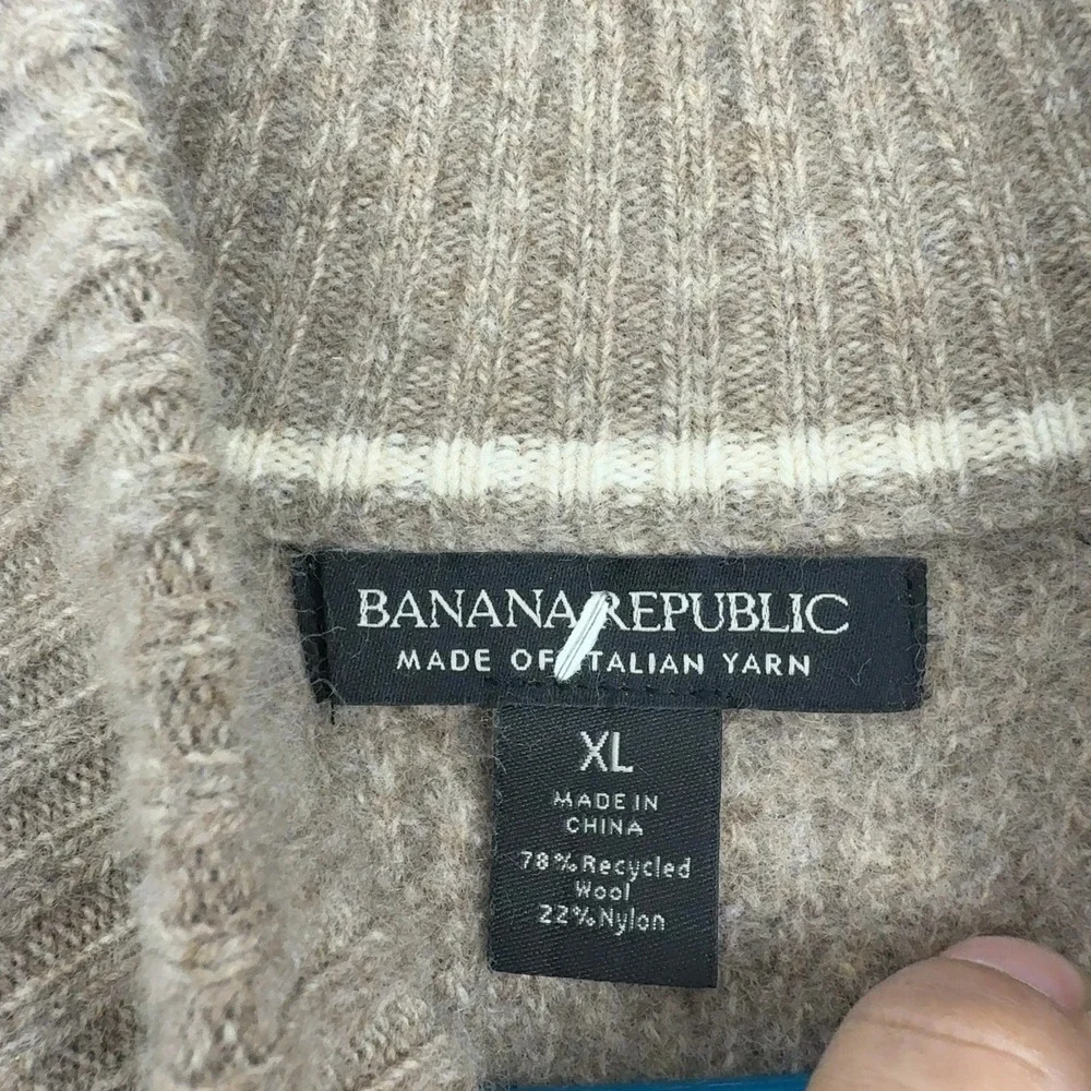 Banana Republic Sweater Mens XL Tan Recycled Wool Henley Mock Neck Classic Style